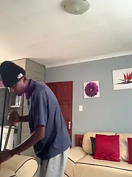 Snapshot of BlackBoyy45 chatting on 02/21/26, 11:44 BlackBoyy45 online show from 02/21/26, 11:44