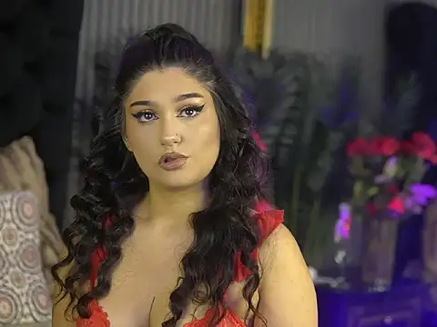 Snapshot of KeylaNoir chatting on 12/17/25, 09:15 KeylaNoir online show from 12/17/25, 09:15