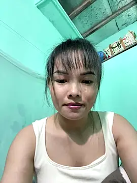 Snapshot of Night_owl111 chatting on 10/31/25, 03:02 Night owl111 online show from 10/31/25, 03:02