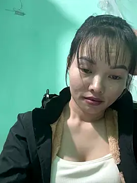 Snapshot of Night_owl111 chatting on 11/02/25, 03:47 Night owl111 online show from 11/02/25, 03:47