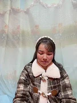 Snapshot of Night_owl111 chatting on 12/01/25, 02:33 Night owl111 online show from 12/01/25, 02:33