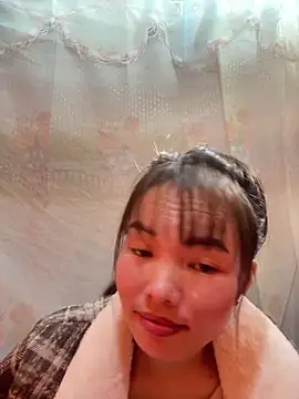 Snapshot of Night_owl111 chatting on 12/02/25, 02:39 Night owl111 online show from 12/02/25, 02:39