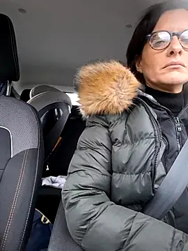 Piediniecollant online show from 01/15/26, 11:04