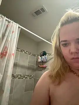 SilverSeductress online show from 12/21/25, 06:04