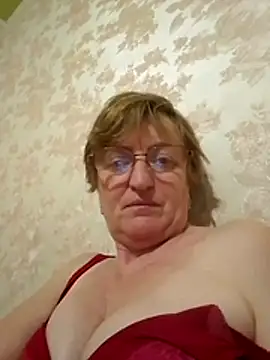 Arabella245 online show from 11/04/25, 07:02