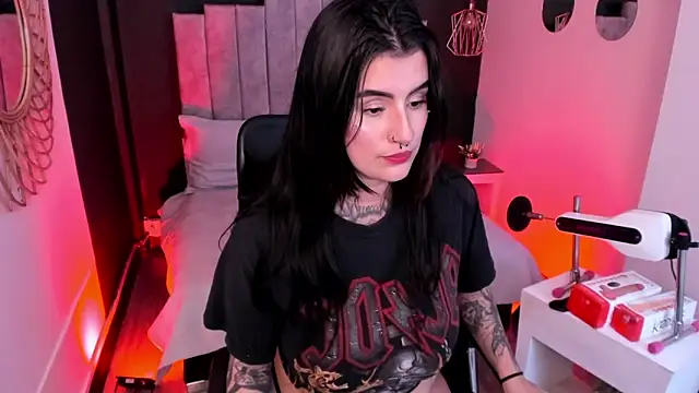 mia jagger online show from 03/07/26, 09:01