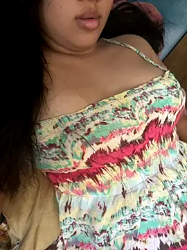 Snapshot of morenahhwy chatting on 12/03/25, 02:15 morenahhwy online show from 12/03/25, 02:15