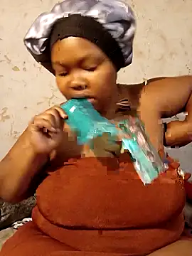 3bigcuteness online show from 11/15/25, 12:45