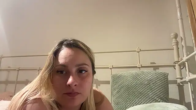EngelHelene online show from 06/10/26, 07:13