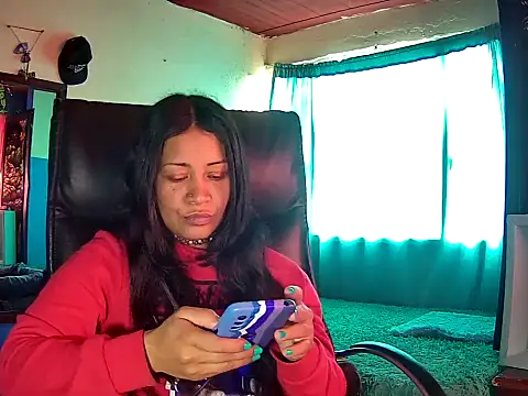 Snapshot of fantasiaydeseo777 chatting on 10/29/25, 05:47 fantasiaydeseo777 online show from 10/29/25, 05:47