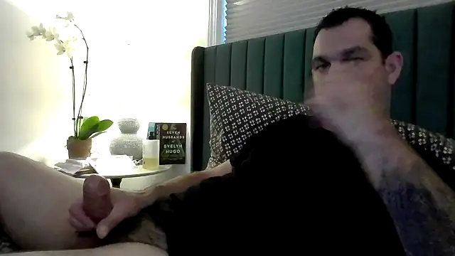 ckraiders84 online show from 04/25/26, 01:52