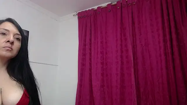 Snapshot of TammyBrooks_ chatting on 11/03/25, 10:27 TammyBrooks  online show from 11/03/25, 10:27