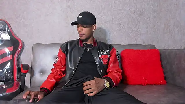 Snapshot of for_itan chatting on 11/12/25, 12:27 for itan online show from 11/12/25, 12:27