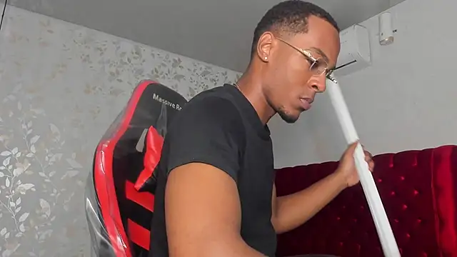 Snapshot of for_itan chatting on 11/21/25, 12:48 for itan online show from 11/21/25, 12:48