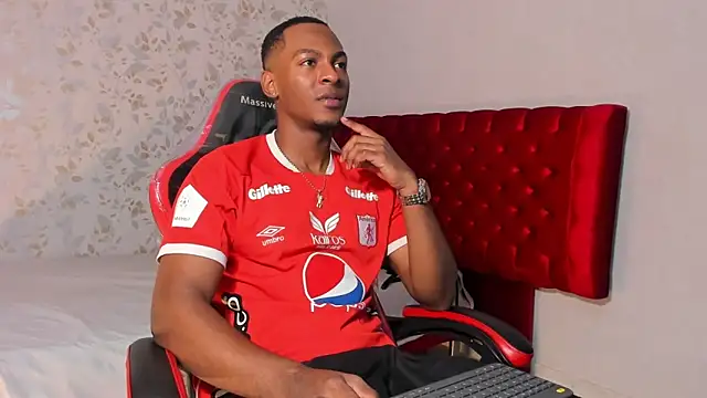 Snapshot of for_itan chatting on 11/24/25, 01:11 for itan online show from 11/24/25, 01:11