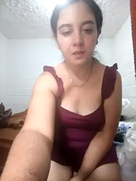 Snapshot of Camila-Valverde chatting on 02/02/26, 07:01 Camila-Valverde online show from 02/02/26, 07:01