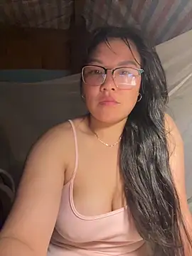 Snapshot of heodat-sexx chatting on 05/07/26, 01:49 heodat-sexx online show from 05/07/26, 01:49