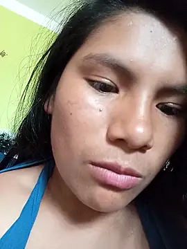 Snapshot of BellaquitA06 chatting on 12/16/25, 04:01 BellaquitA06 online show from 12/16/25, 04:01