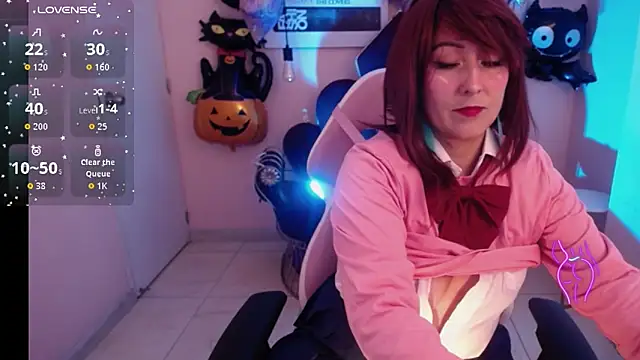 Snapshot of Alana_x_ chatting on 10/30/25, 03:41 Alana x  online show from 10/30/25, 03:41