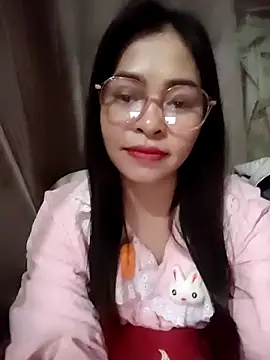 Bamboo-niee123 online show from 04/23/26, 01:57