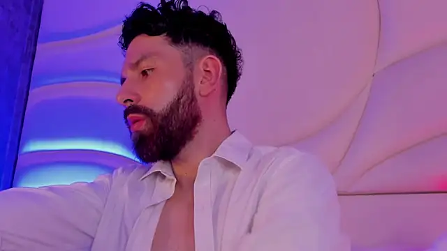 jackfoden01 online show from 11/26/25, 04:13