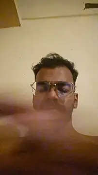 Snapshot of nithinrr chatting on 10/31/25, 06:31 nithinrr online show from 10/31/25, 06:31