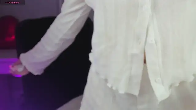 R I N A online show from 04/25/26, 01:08