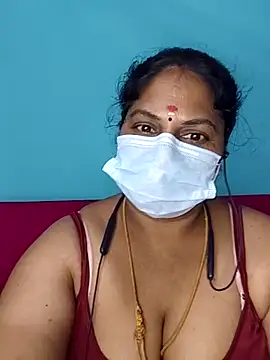 deepikasree143 online show from 11/23/25, 05:02