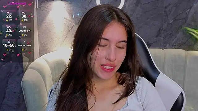 Nikka Tx online show from 11/30/25, 01:04