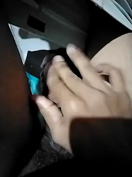 Snapshot of Sudda1199 chatting on 12/20/25, 02:57 Sudda1199 online show from 12/20/25, 02:57