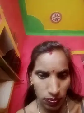 Snapshot of Anju_setty chatting on 11/01/25, 04:53 Anju setty online show from 11/01/25, 04:53