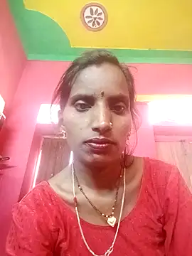 Snapshot of Anju_setty chatting on 11/02/25, 05:32 Anju setty online show from 11/02/25, 05:32