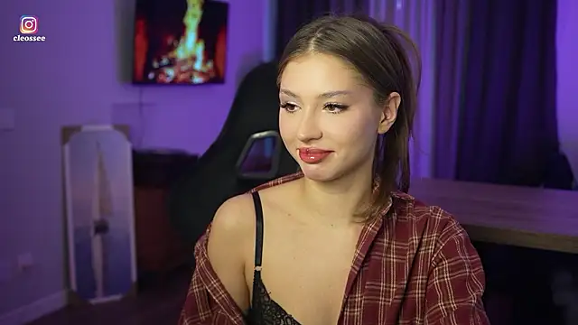 Cleose online show from 03/19/26, 07:12