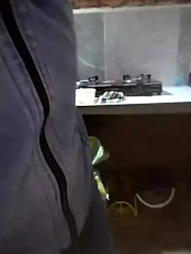 -Hazel-123 online show from 11/28/25, 02:36