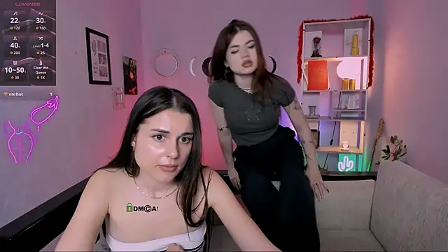 Snapshot of isabel_wave chatting on 05/10/26, 10:37 isabel wave online show from 05/10/26, 10:37