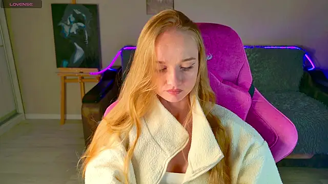 Shawty Mia online show from 12/03/25, 02:04