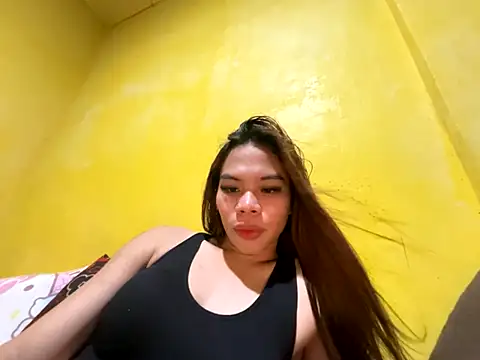 Snapshot of kierra_fox chatting on 12/21/25, 10:55 kierra fox online show from 12/21/25, 10:55