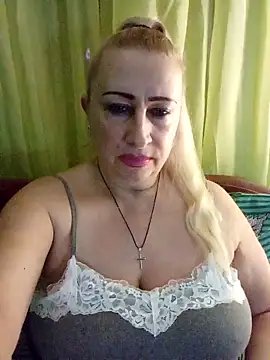 Esenia505 online show from 01/16/26, 07:51