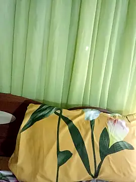 Esenia505 online show from 04/01/26, 07:31