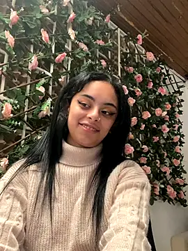 Snapshot of VioletMorgan_ chatting on 10/28/25, 02:09 VioletMorgan  online show from 10/28/25, 02:09