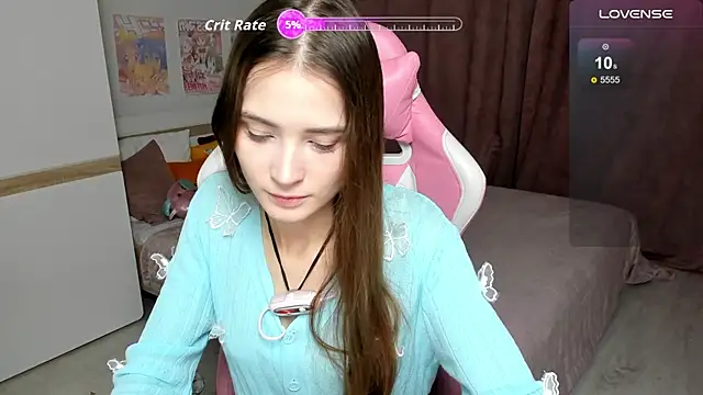 Hana Flo  online show from 11/28/25, 02:31