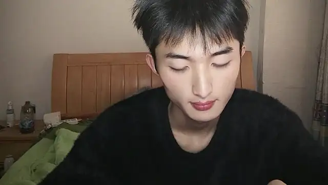 N228 online show from 12/19/25, 08:21