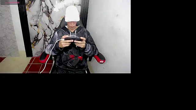 The latin boy online show from 12/20/25, 03:35