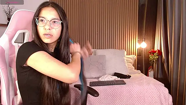 Skay bluee online show from 11/22/25, 12:26