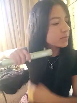 Skay bluee online show from 12/05/25, 04:58