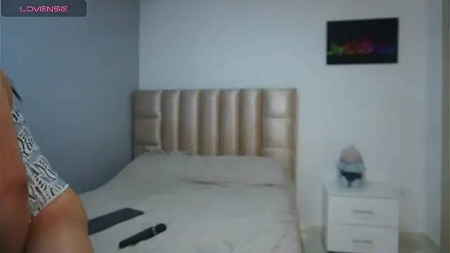 phiamat online show from 04/20/26, 11:39