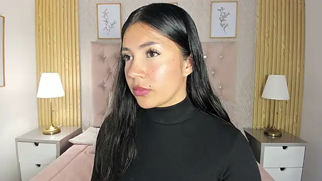 KamyGlam online show from 06/08/26, 08:09