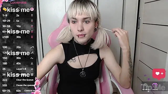 ElixabetANG online show from 11/10/25, 11:26