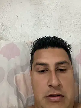 Snapshot of quebuenapppajaa22 chatting on 11/14/25, 10:47 quebuenapppajaa22 online show from 11/14/25, 10:47