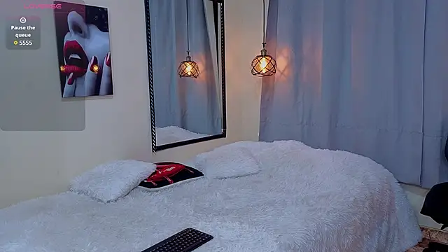 Flor Gil online show from 02/12/26, 02:28